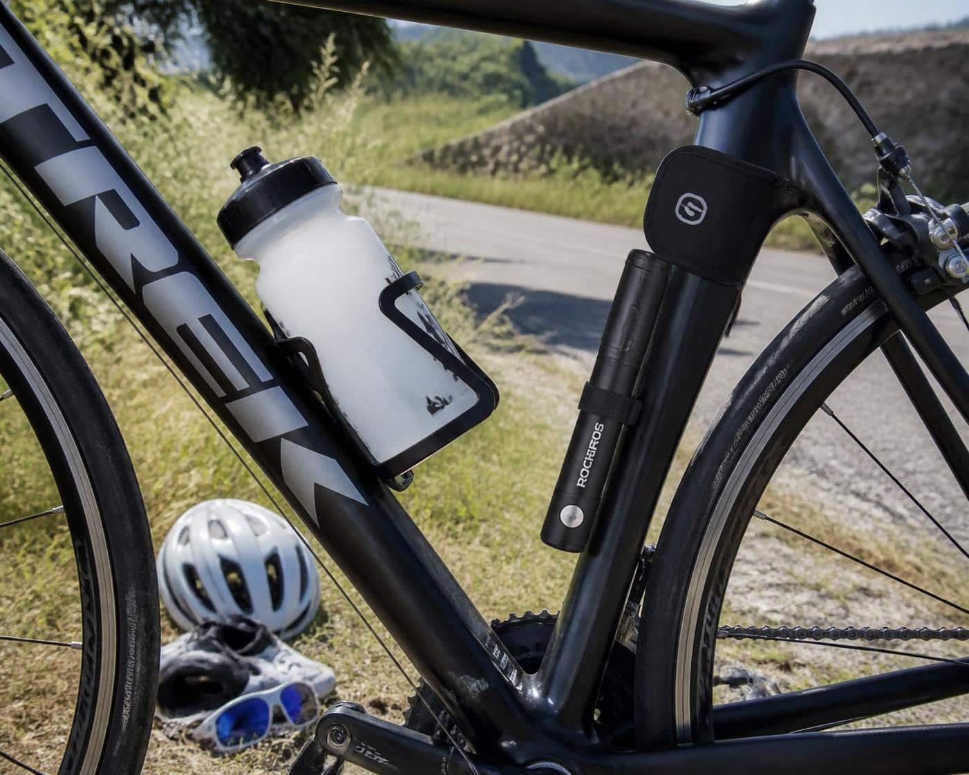 découvrez comment choisir la mini pompe vélo idéale pour vos sorties. astuces et conseils pour une pompe compacte, efficace et adaptée à tous les types de pneus.